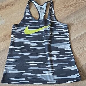 Nike Women's Black and Gray Camo Tank Top